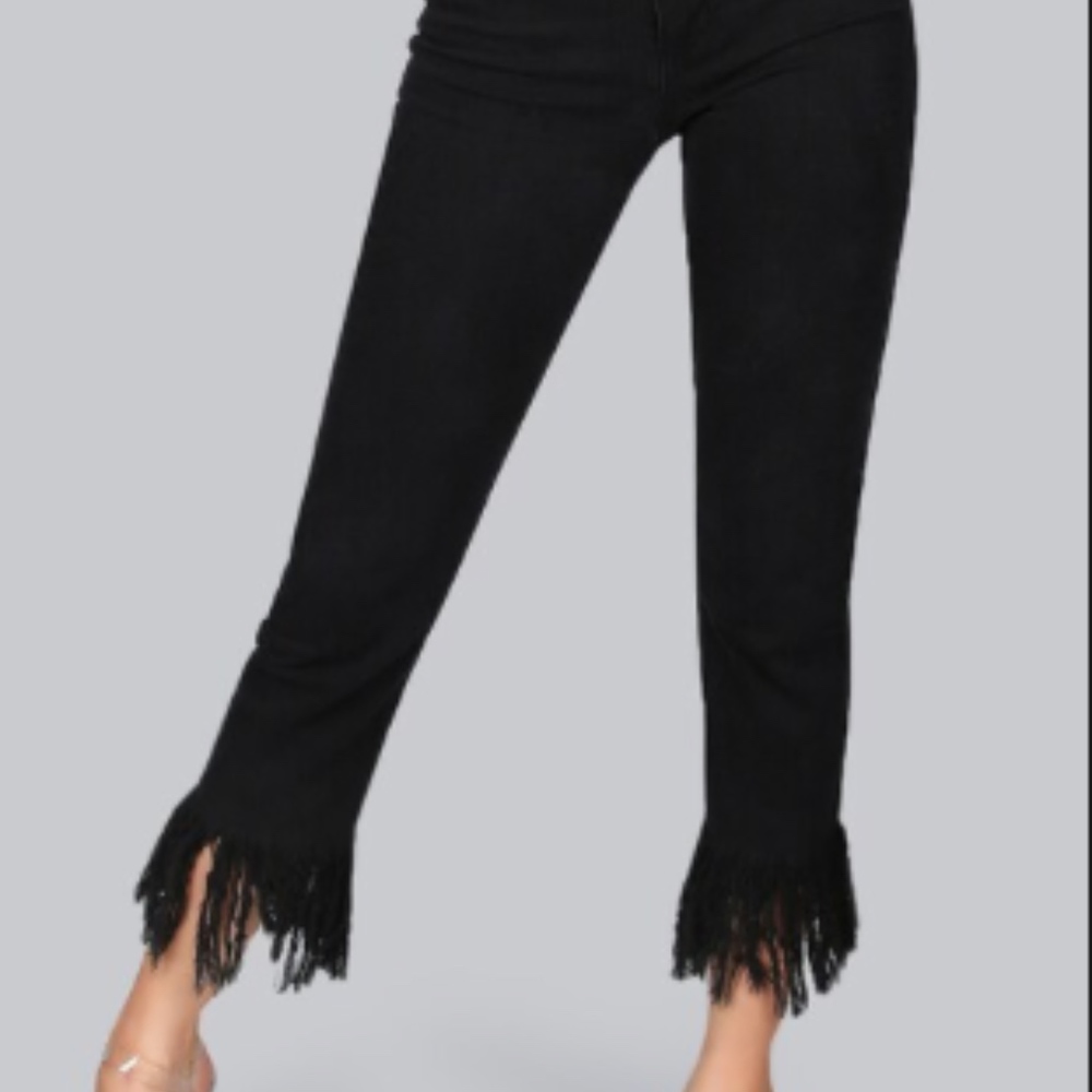 SNEAK PEEK - Mid Rise Straight Frayed Pants SZ 5
